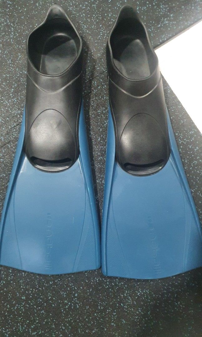 Decathlon swimming fins, Sports Equipment, Sports & Games, Water Sports