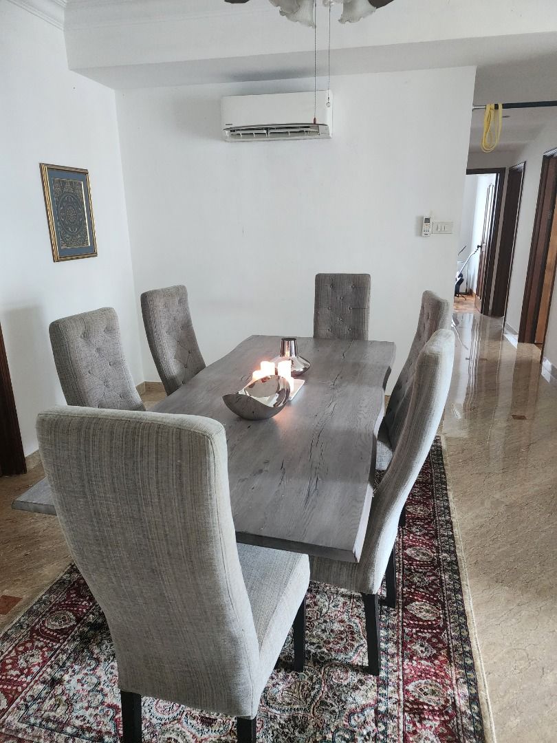 Dining tables with 6 chairs for free around River Valley area