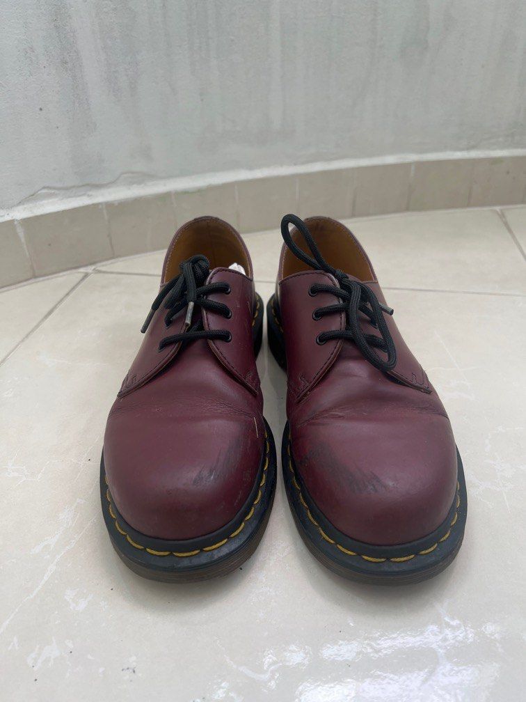 Dr martens new arrivals maroon low cut