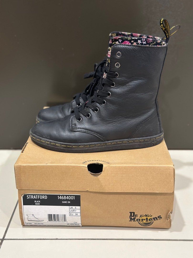 Stratford hotsell doc martens