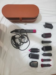 （分類：）位於 。 由 simonexx 提交（商品編號 1264391884，圖片 1）。簡介： 。