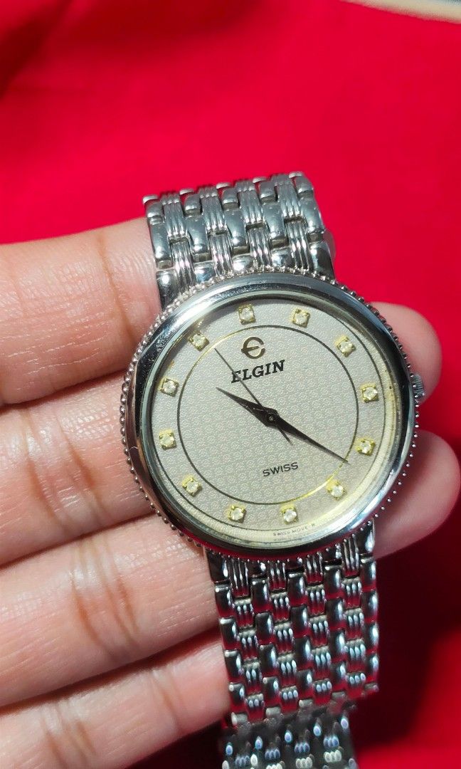 Elgin Swiss watch (Category: Luxury Watches) located in Manila. Submitted by mercyeugen28914 (Listing ID 1264343719, Image 2). Description: Preloved Japan watch elgin swiss mesh WR stainless steel.