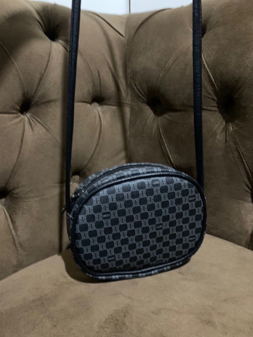 Emory mini sling bag limited edition