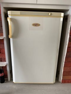 (Category: ) located in . Submitted by care2sell23 (Listing ID 1264341179, Image 1). Description: .
