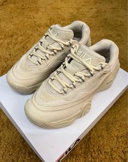 （分類：）位於 。 由 kaistha 提交（商品編號 1264326905，圖片 1）。簡介： 。