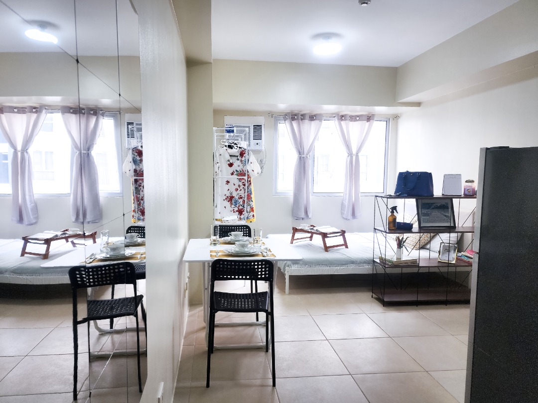 FOR RENT Fully furnished Studio unit in the heart of Arca South
