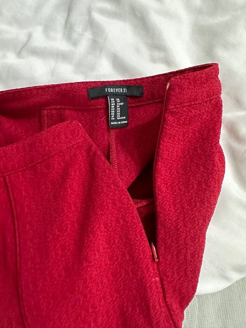 Red velvet sales shorts forever 21