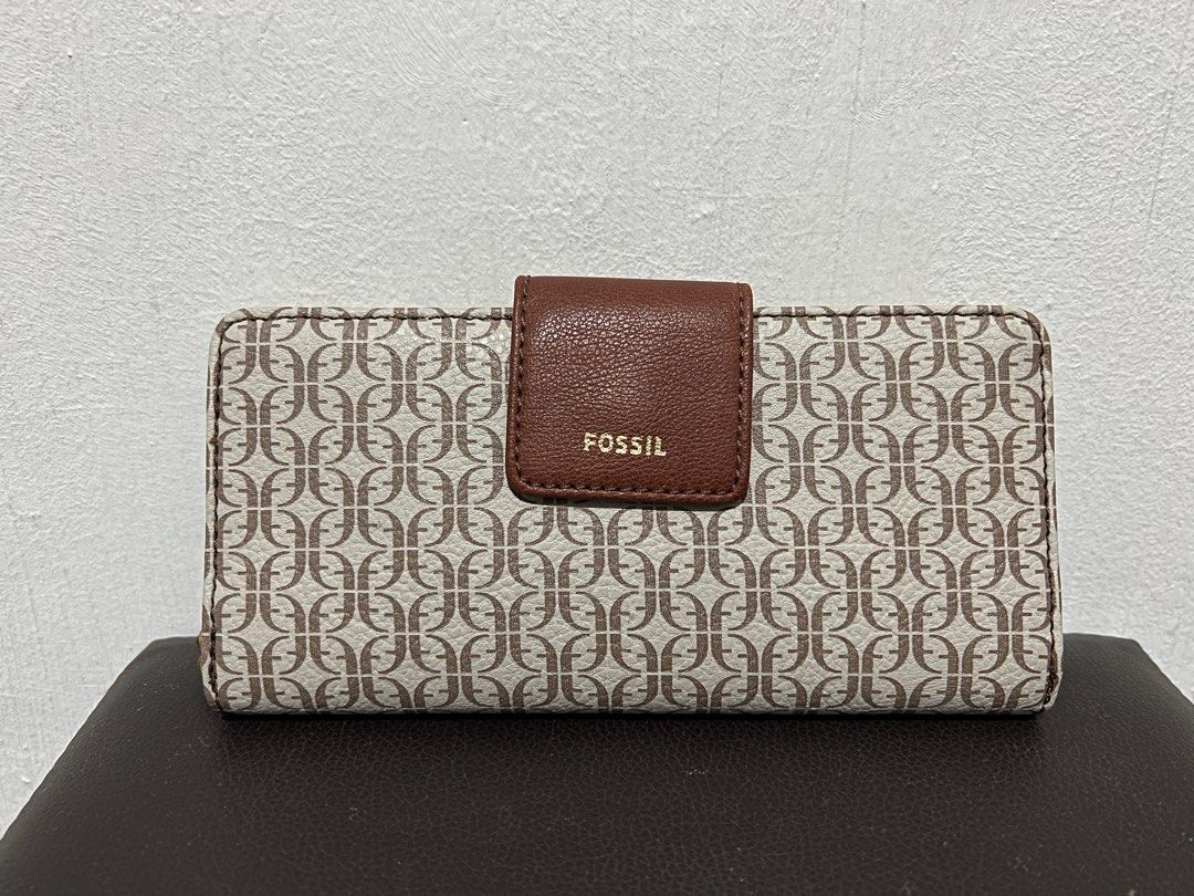 Fossil clutch bag malaysia best sale