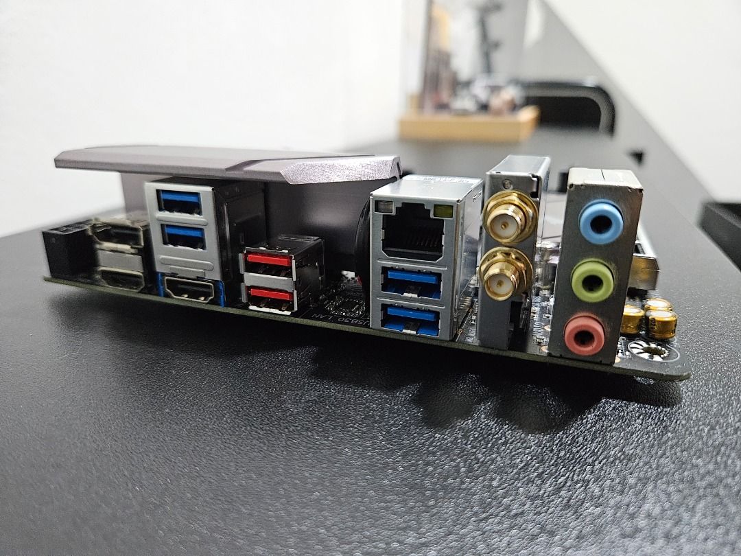 Gigabyte Aorus B450I Pro Wifi ITX AMD, Computers & Tech, Parts