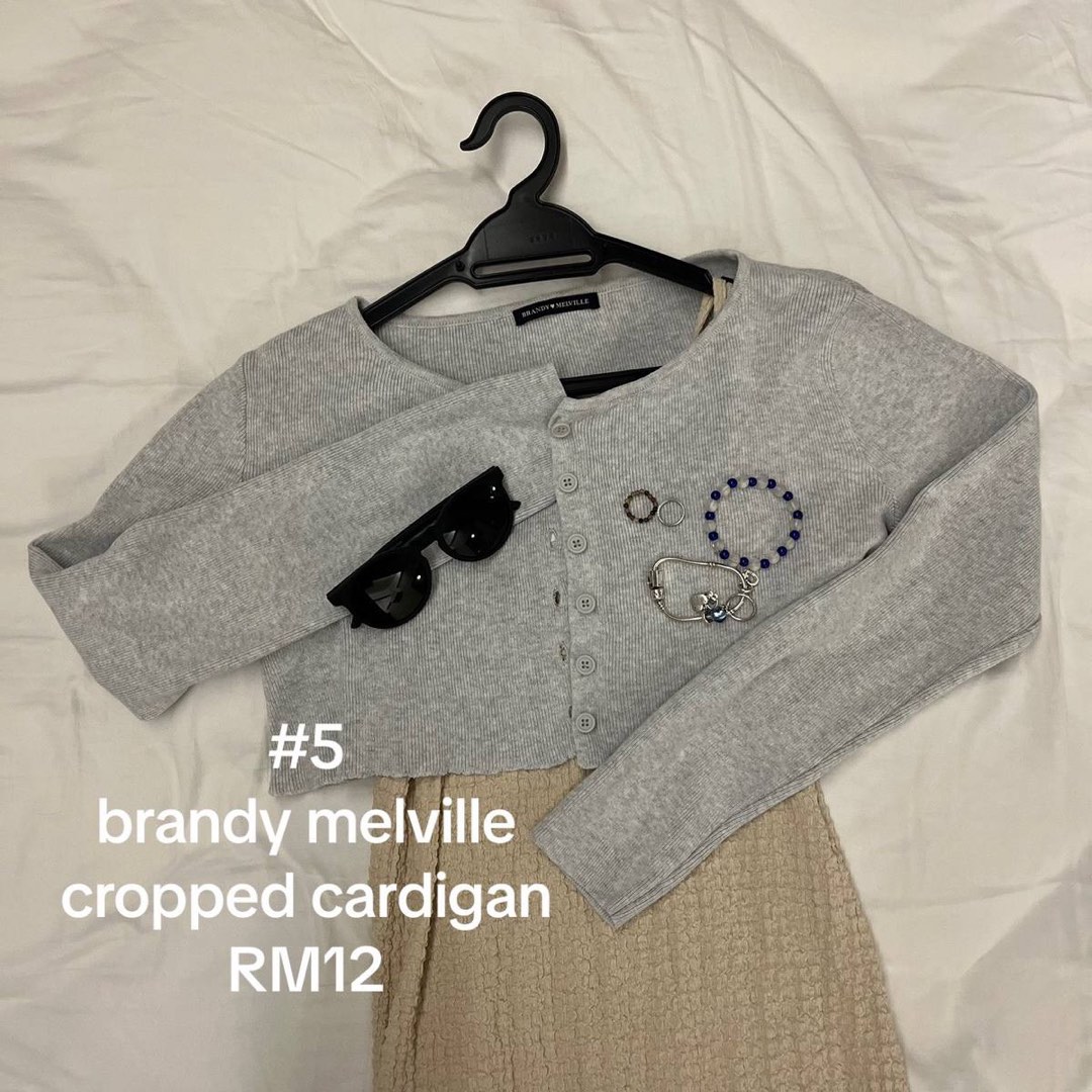 Brandy Melville Brown Button Front Cardigan , Women's Fashion, Coats,  Jackets and Outerwear on Carousell