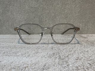 Grey hexagonal acetate eyewear with nosepads