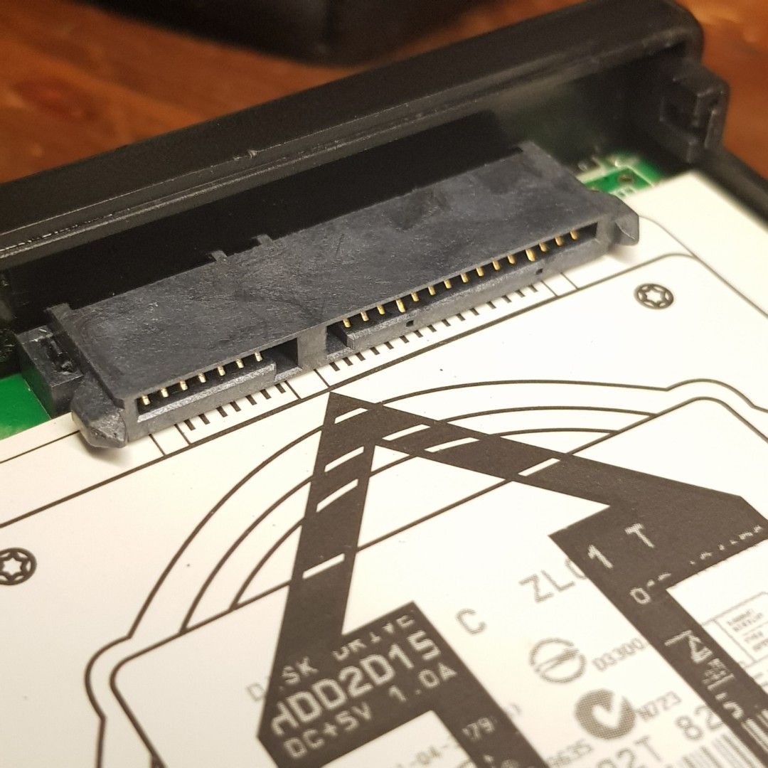 HyperDrive COLORSPACE UDMA external sd cf card back up Storage