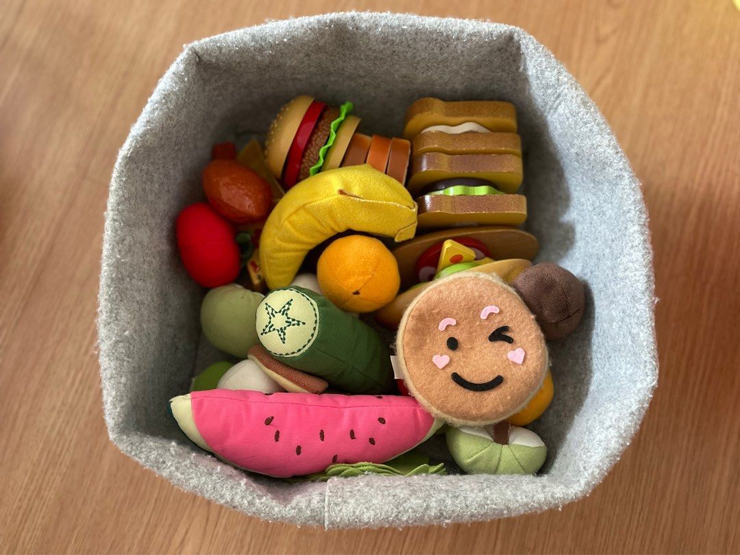 Ikea shop play food