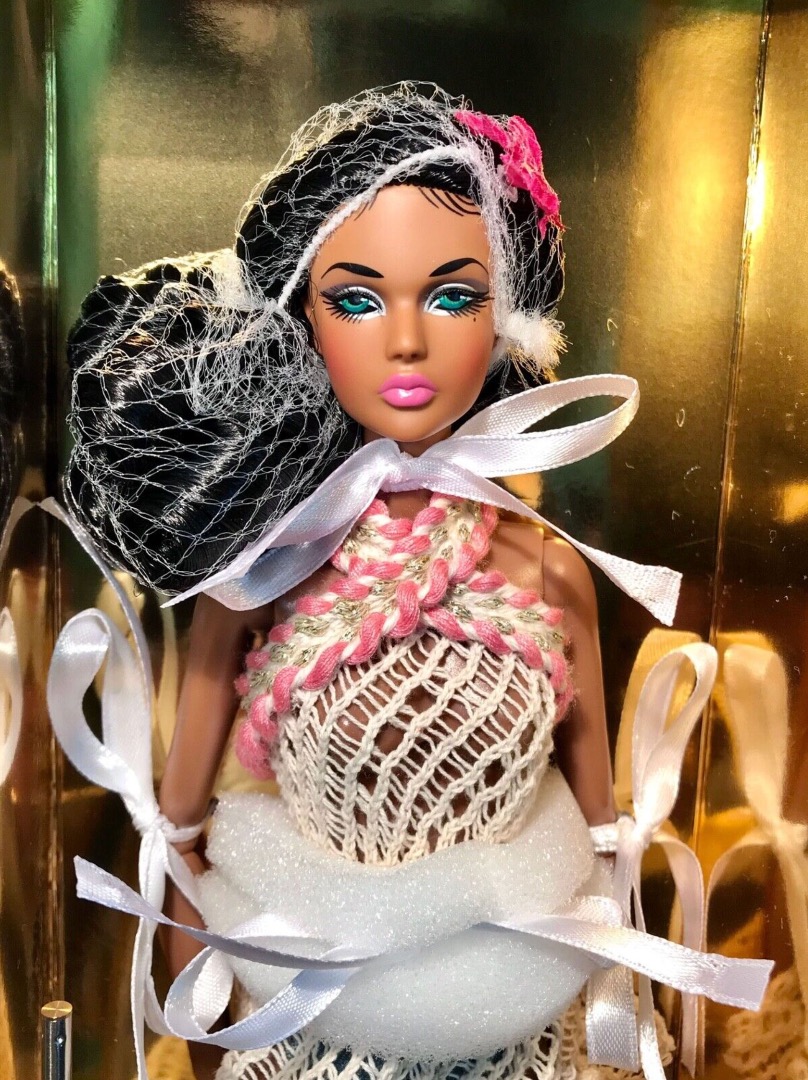 In Stock NRFB Isla Mujeres Platinum Journey Doll Mizi Hobbies 