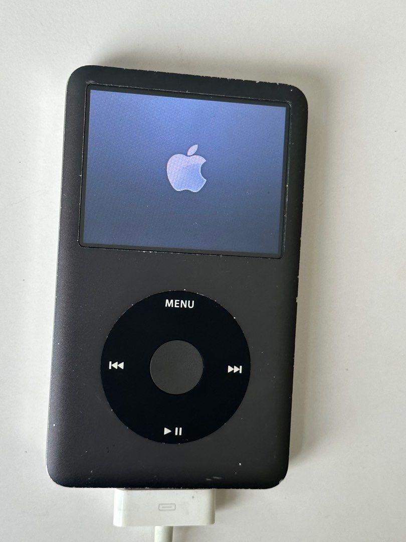 iPod classic 80GBジャンク - ポータブルプレーヤー