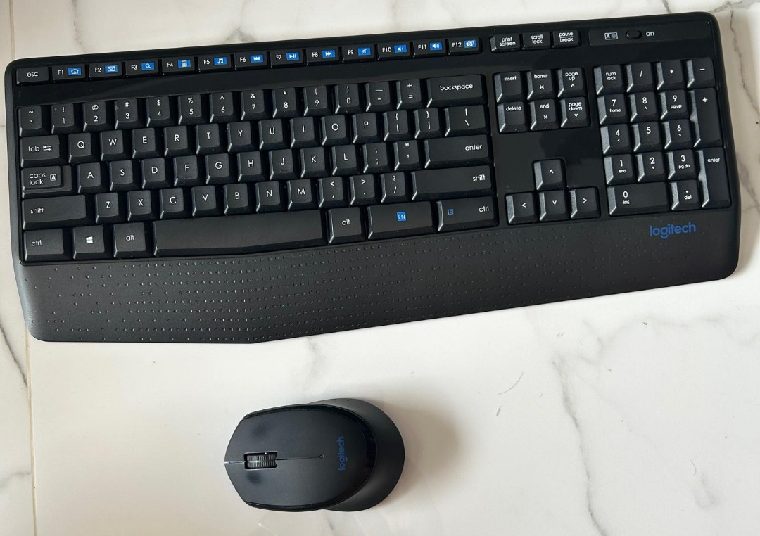 Logitech MK345 Wireless Combo Set Ful Ssized Keyboard Palm Rest