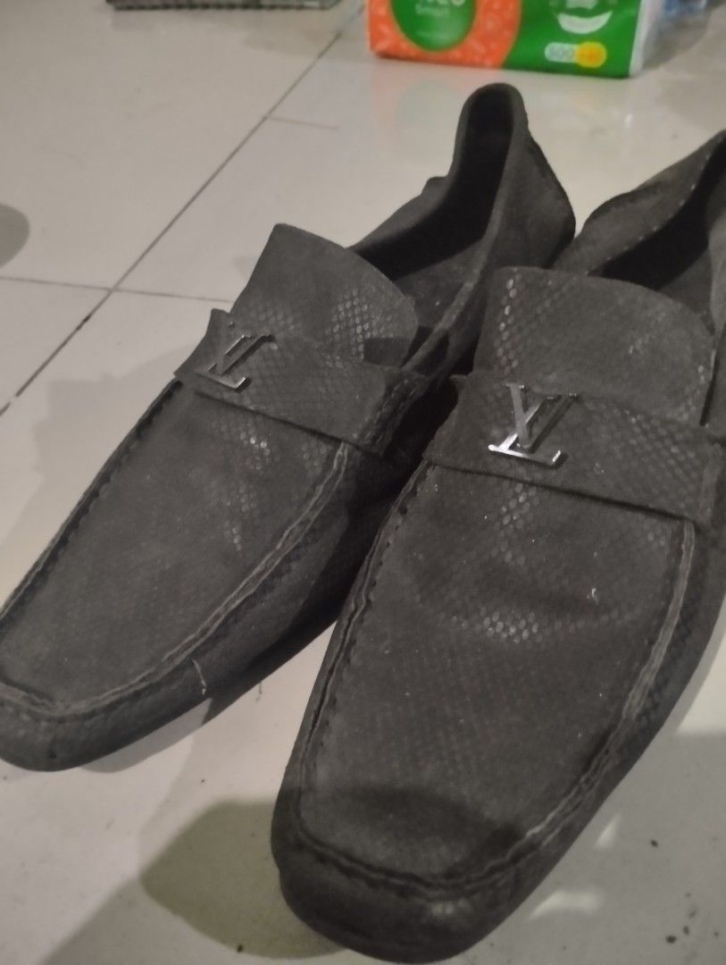 Jual sepatu casual santai slop slip on Loafers pria LV Original