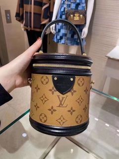 Louis Vuitton - Authenticated Cannes Handbag - Leather Black for Women, Very Good Condition