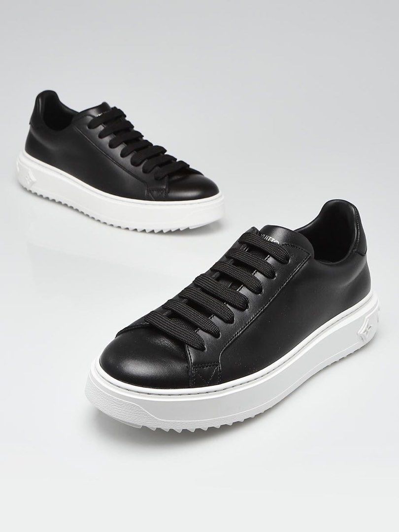 Sepatu Louis Vuitton Female - Hitam ukuran 36 (Brand New)