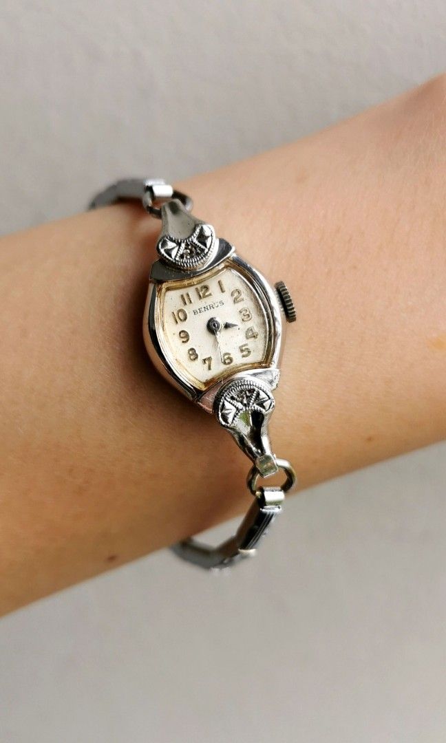 Luxury Vintage Benrus 10k rgp mechanical ladies watch Women s