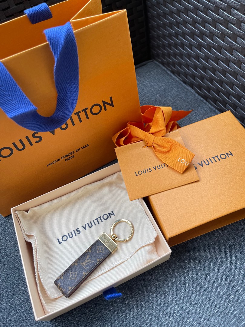 Louis Vuitton, Bags, Louis Vuitton Dragonne Key Holder