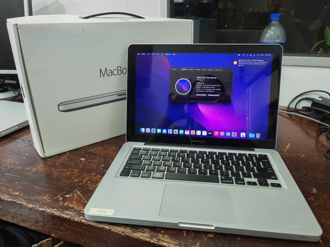 MacBook Pro i5 (13-inch, Mid 2012) SSD 250GB+16GB RAM with Box