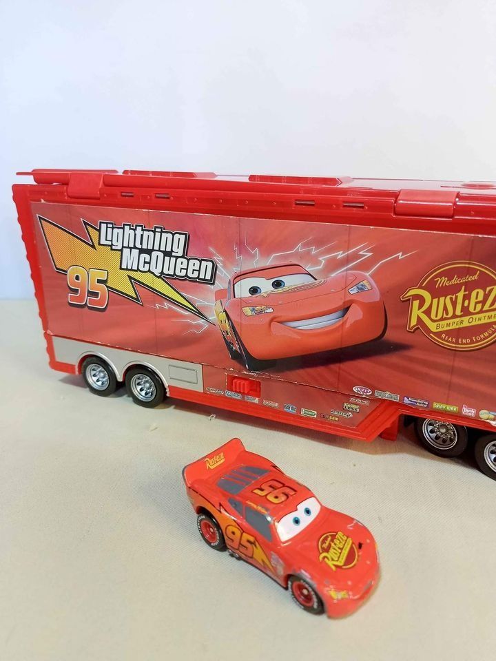 Mack hauler playset discount