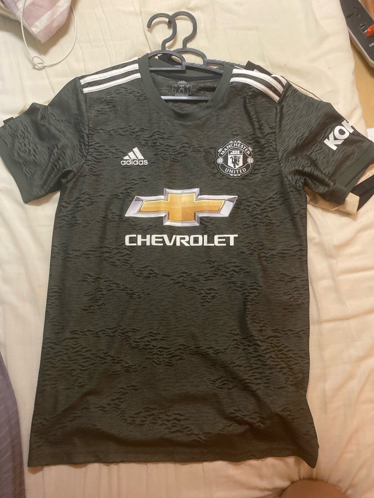 Man United 20/21 Away Kit, Men's Fashion, Activewear on Carousell