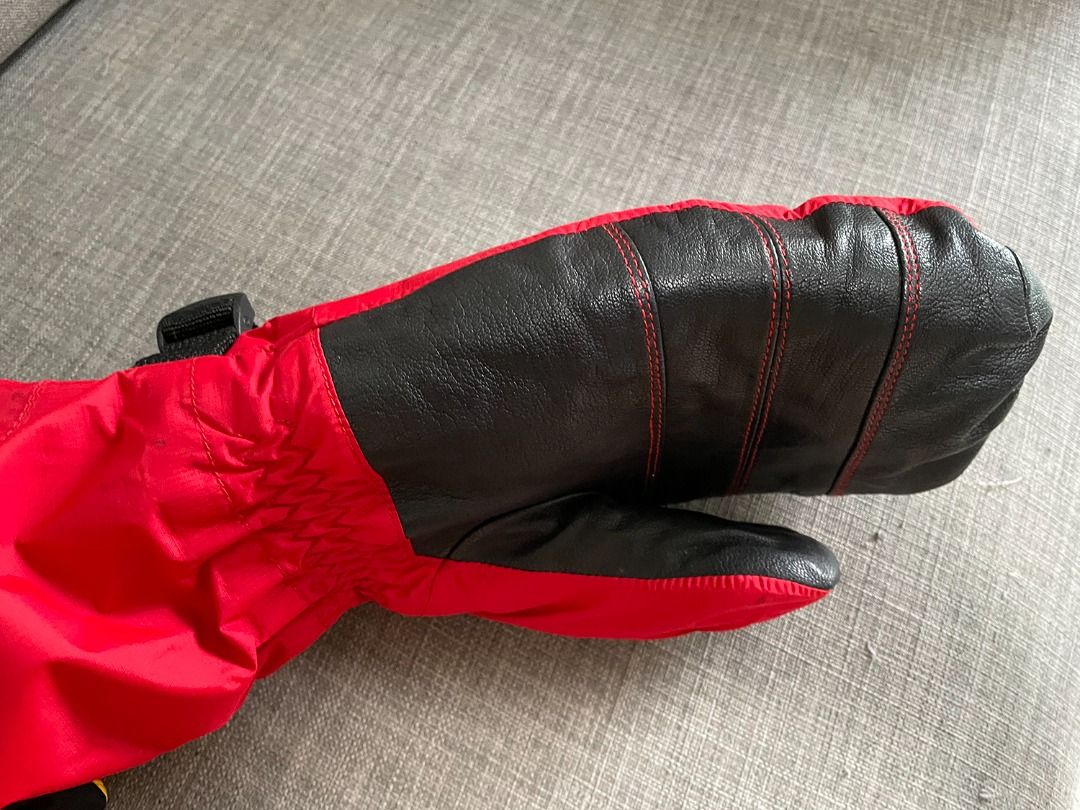 Marmot 8000M Gore tex mittens with removable liner Size M