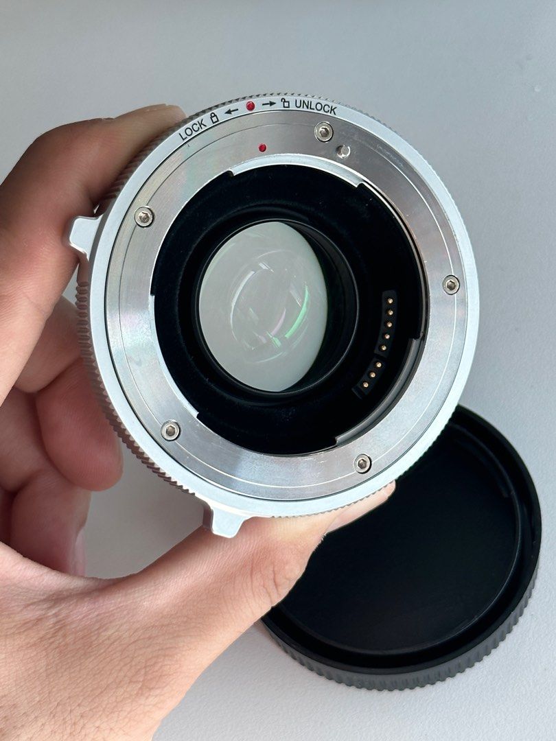 Metabones Canon EF to RF Mount T CINE Speed Booster ULTRA 0.71x Adapter (EOS-R)62864720904963111