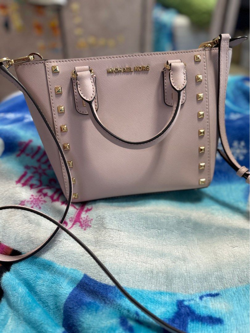Michael Kors Bag Luxury Bags Wallets on Carousell