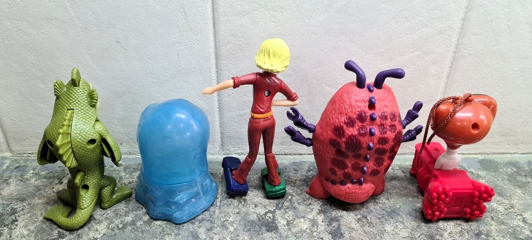 MONSTERS VS ALIENS SET - 2009 McDonald's DREAMWORKS Happy Meal Toy Series,  Hobbies & Toys, Toys & Games on Carousell