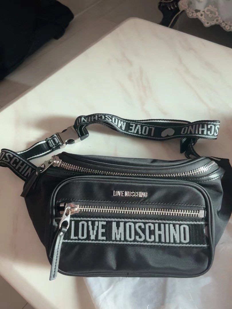 Moschino bum sales bag fake