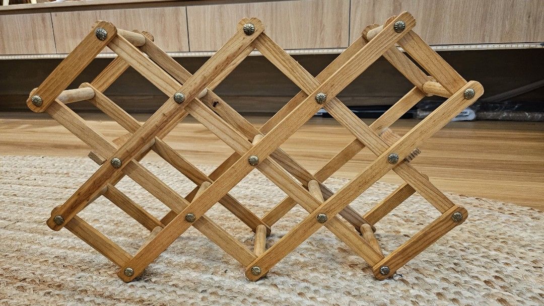 Muji Style Wine Rack holds 10 bottles