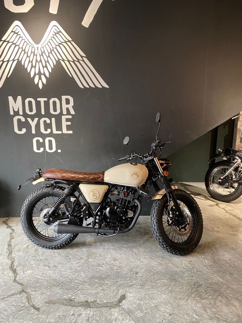Mutt 125 shop scrambler