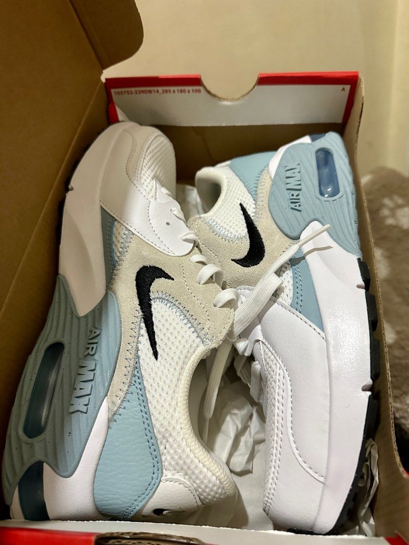 Nike Air Max Excee (Category: Sneakers) located in Pasig City. Submitted by katreenn (Listing ID 1264314194, Image 1). Description: Original Brand new Nike Air Max for women - 6.5, 23.5cm - not used so it’s really new - comfortable - the box is also clean and can be given as a gift ☺️.