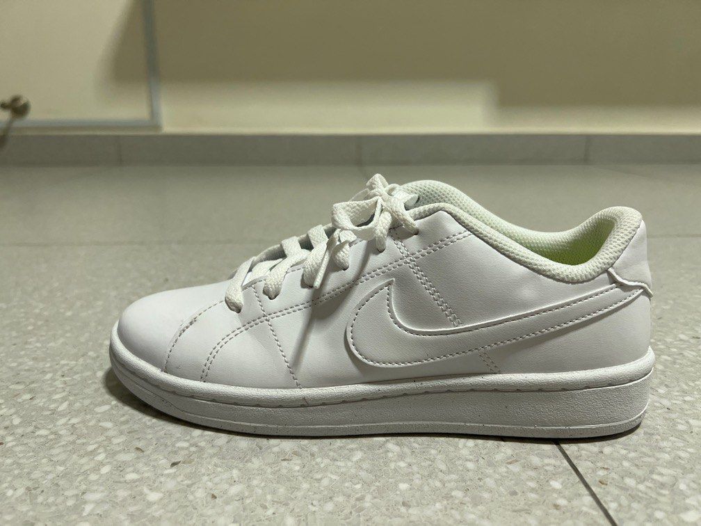 Nike 23.5 cm top