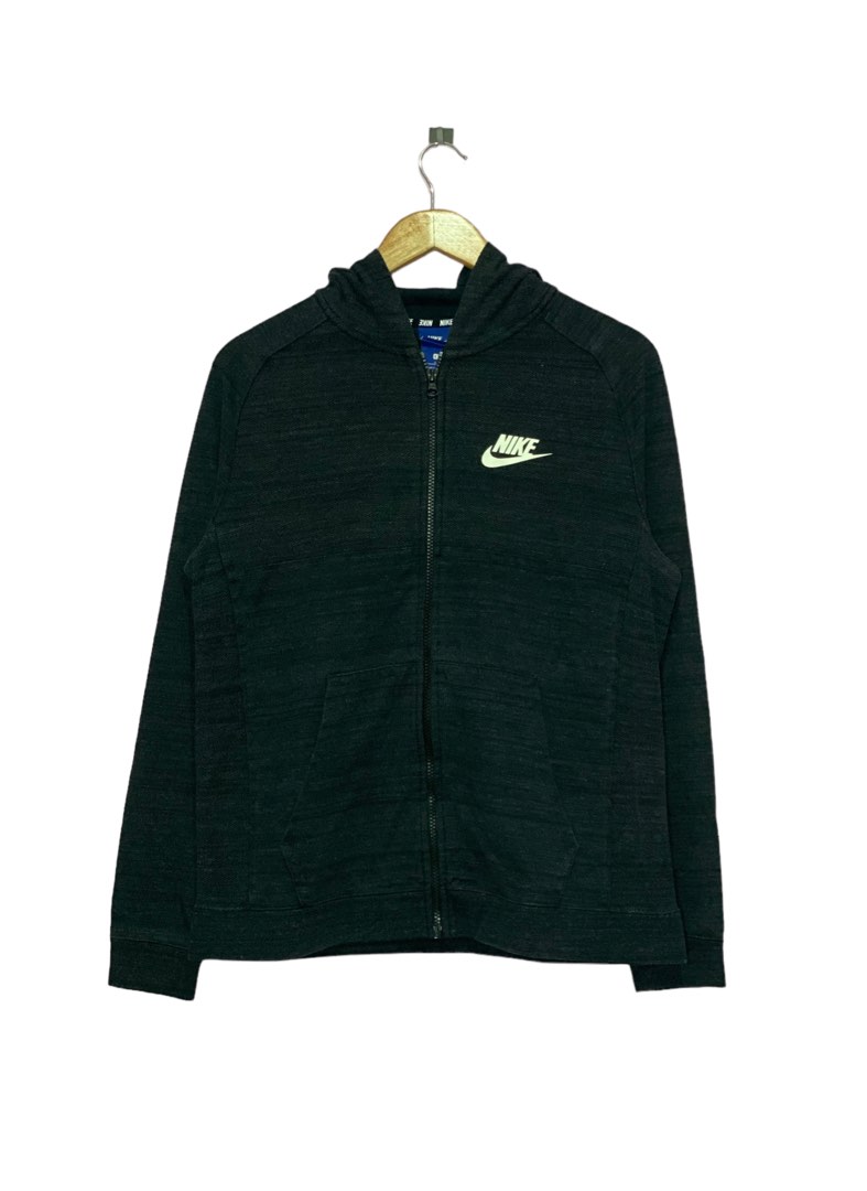 NIKE ZIPUP HOODIE, Men's Fashion, Tops & Sets, Hoodies on Carousell