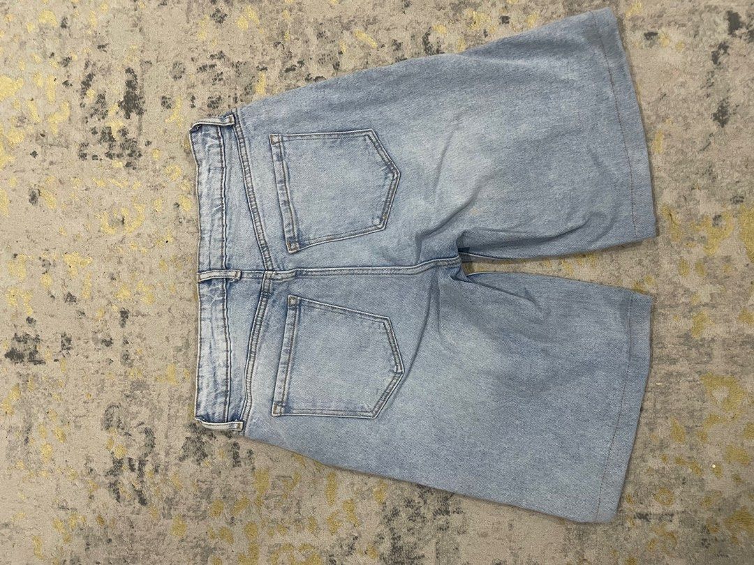 Old Navy Jorts Men s Fashion Bottoms Shorts on Carousell