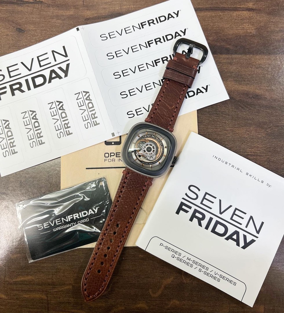 Sevenfriday watch best sale time setting