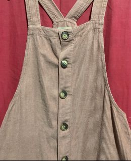 (Category: ) located in . Submitted by loved.ethical (Listing ID 1264381424, Image 1). Description: .