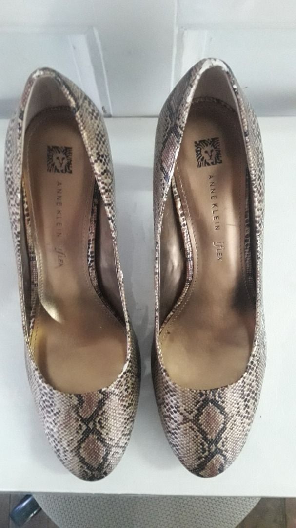Anne klein snakeskin new arrivals heels