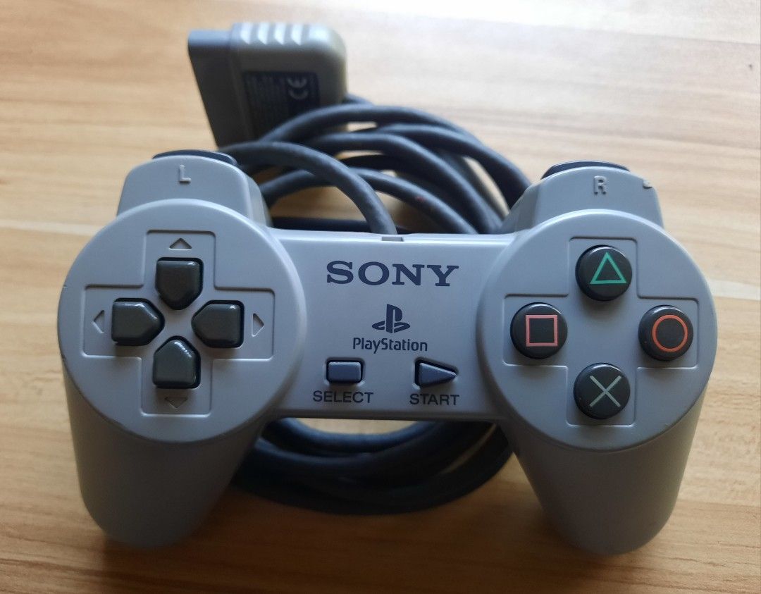 PS1 controller, Video Gaming, Gaming Accessories, Controllers on Carousell