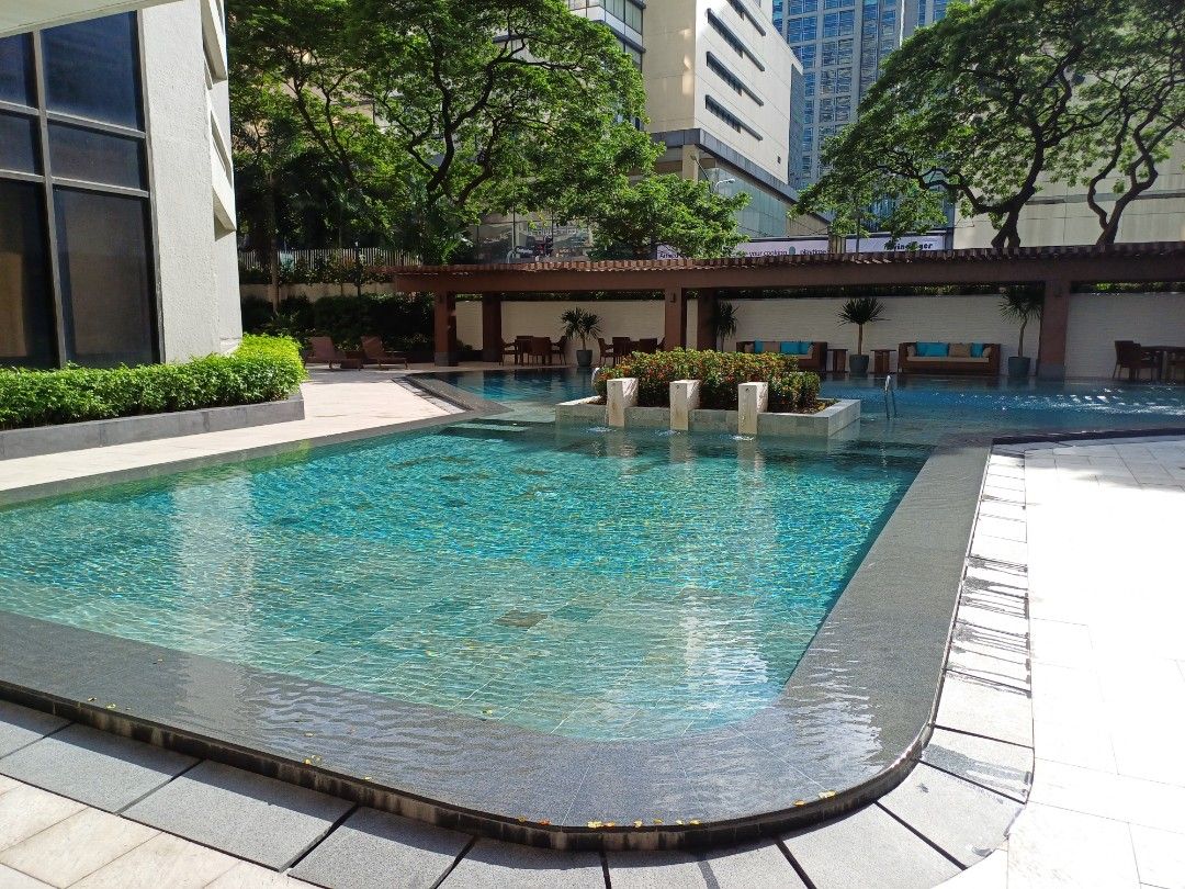 Ritz Towers (Category: Apartments & Condos) located in Makati City. Submitted by frankthepug (Listing ID 1262379346, Image 1). Description: 264sqm, unfurnished, 4 BR , 3 T&B, 1 maids room with CR, 1 parking, with balcony facing Urdaneta Village, 3rd floor apartment,....09178308844.