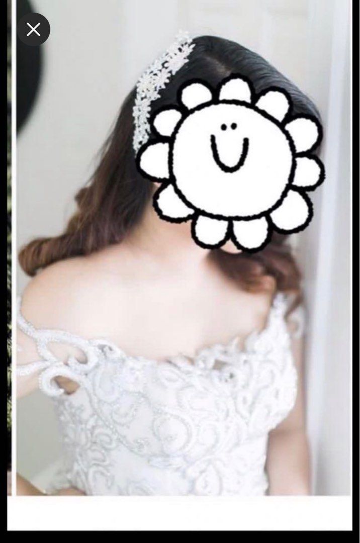 RUSH! wedding gown for sale (Category: Evening dresses & gowns) located in Quezon City. Submitted by jermaerefe (Listing ID 1264335320, Image 2). Description: RUSH!!! Used last January 2019 Kindly see attached description and measurements. Inclusions: Petticoat Bridal veil Secondary sponsor veil Bearer pillows Cord Garter Box Sure buyers only RUSH!!! negotiable.