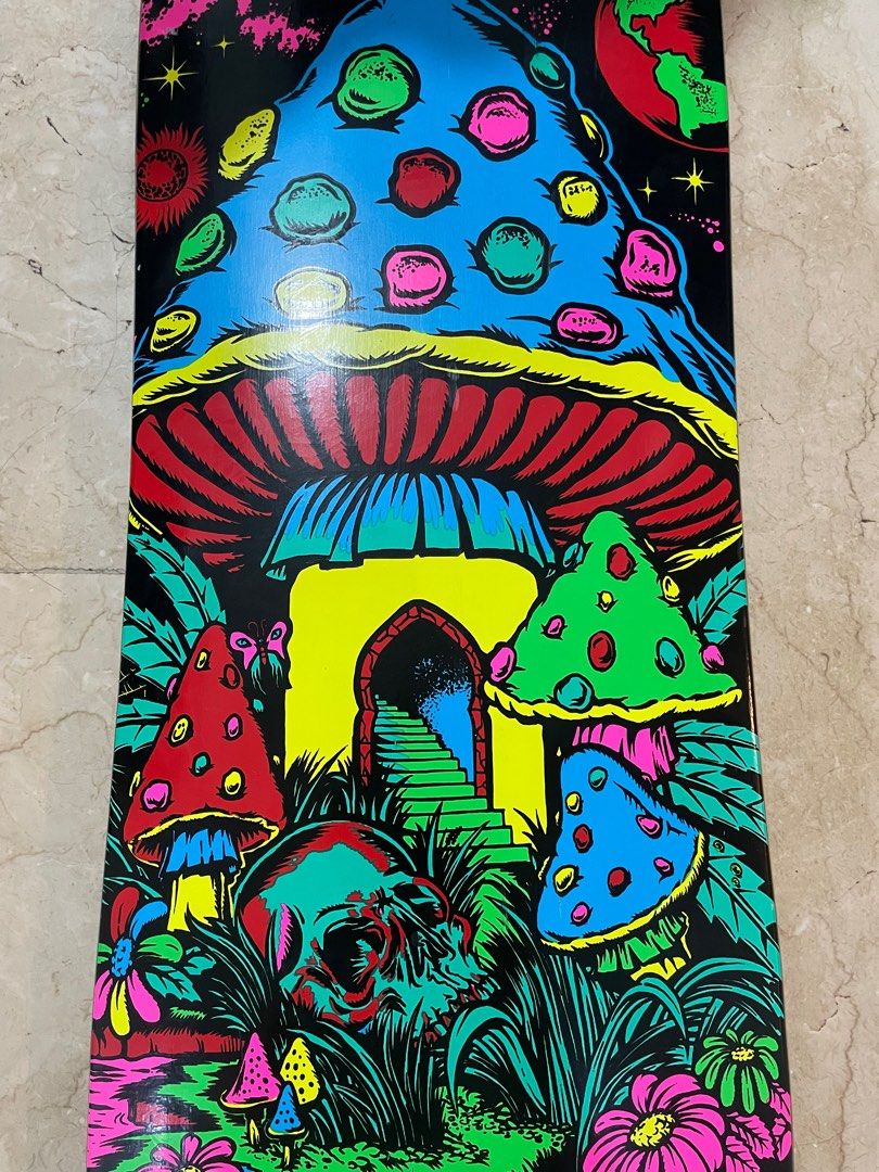 Santa Cruz Longboard (Category: Skates, Rollerblades & Scooters) located in Las Pinas. Submitted by danmoralejo (Listing ID 1264361561, Image 2). Description: Santa Cruz Long Board.