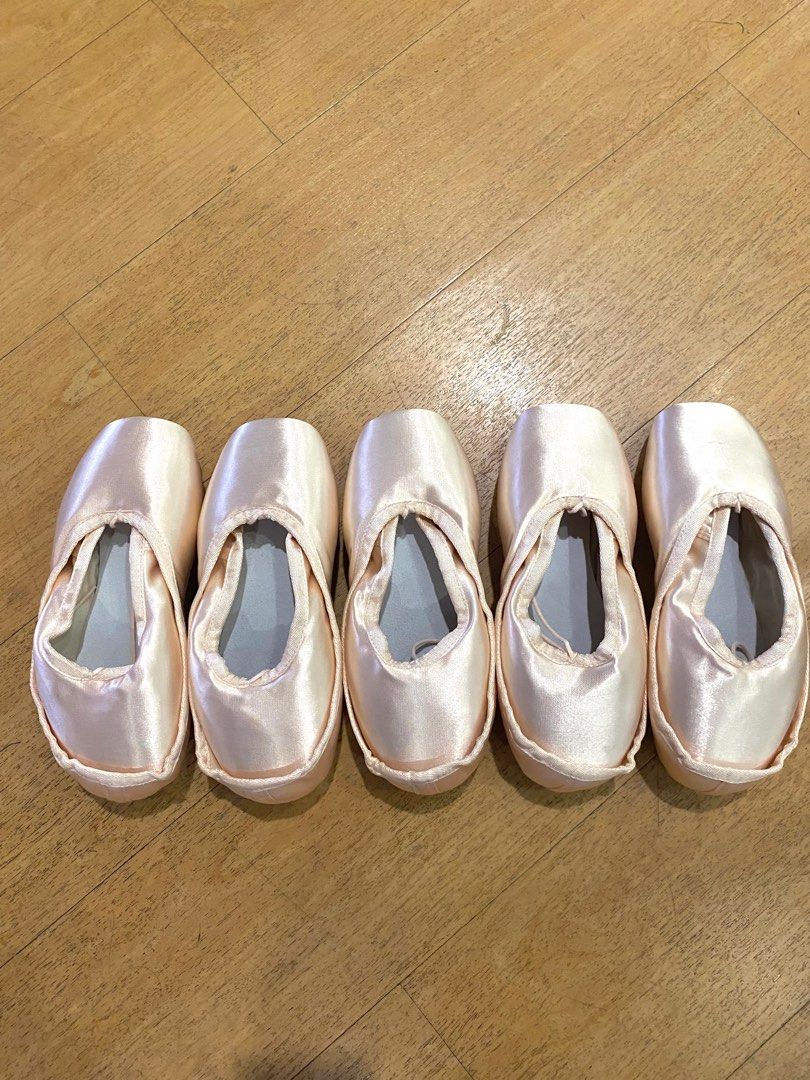 Set of 5 Pairs of Ballet Shoes, DIY Arts & Crafts, Pointe Shoes