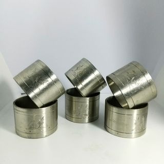 Set of 6 selangor metal napkin rings with engraves take all for 700 *Q85