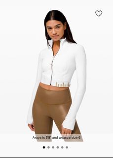 (Category: ) located in . Submitted by style_up (Listing ID 1264381493, Image 1). Description: .