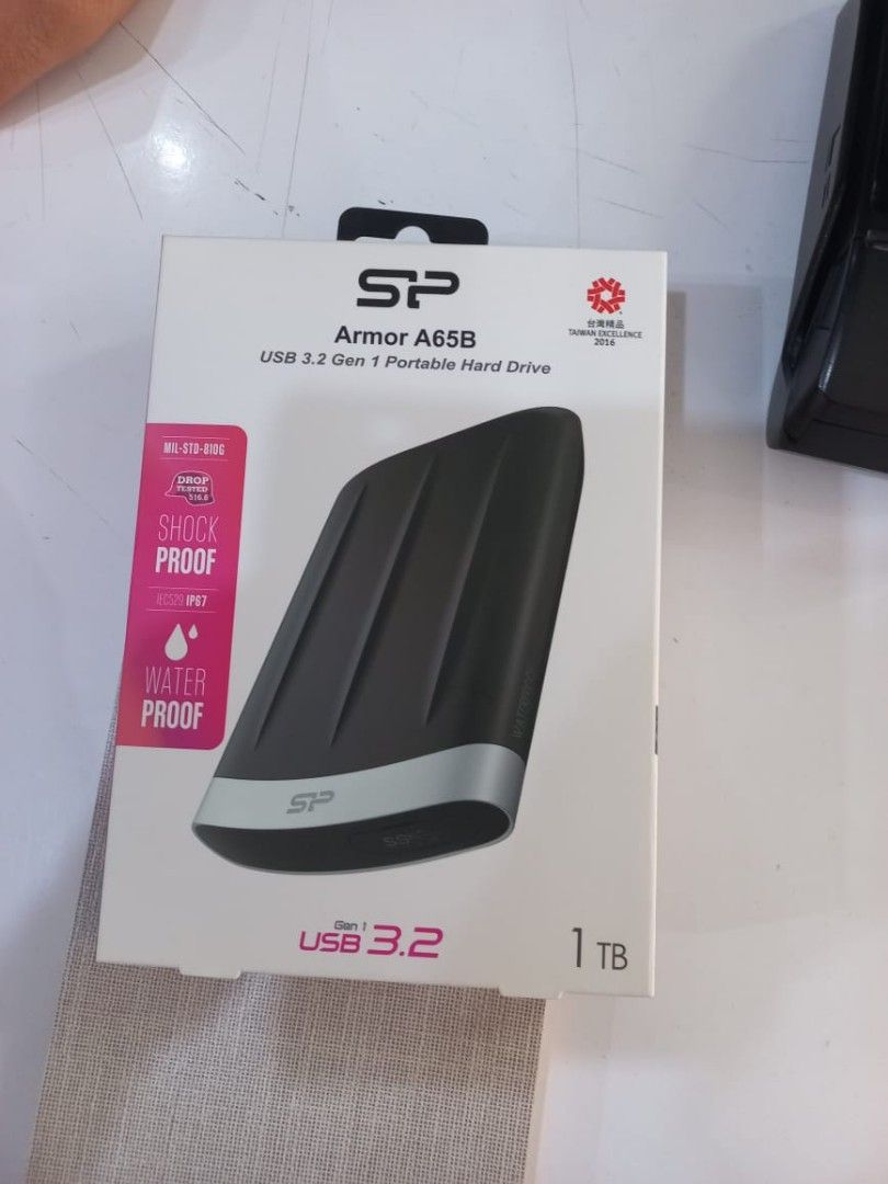 SP HDD USB 3.2 (Category: Hard Disks & Thumbdrives) located in Makati City. Submitted by spriteblue (Listing ID 1264332034, Image 1). Description: brandnew portable HDD for salebwith warranty.